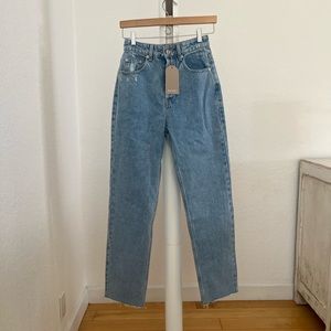 Meshki Medium-Wash Jeans
